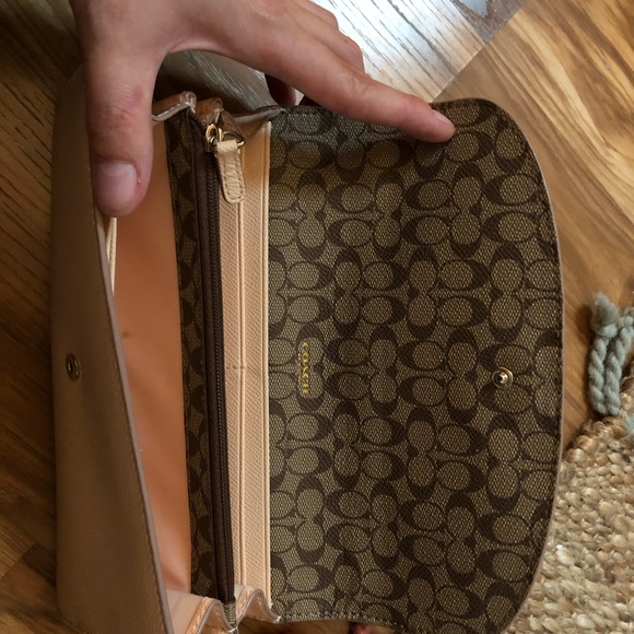 Leather Wallet - Picture 2 of 3